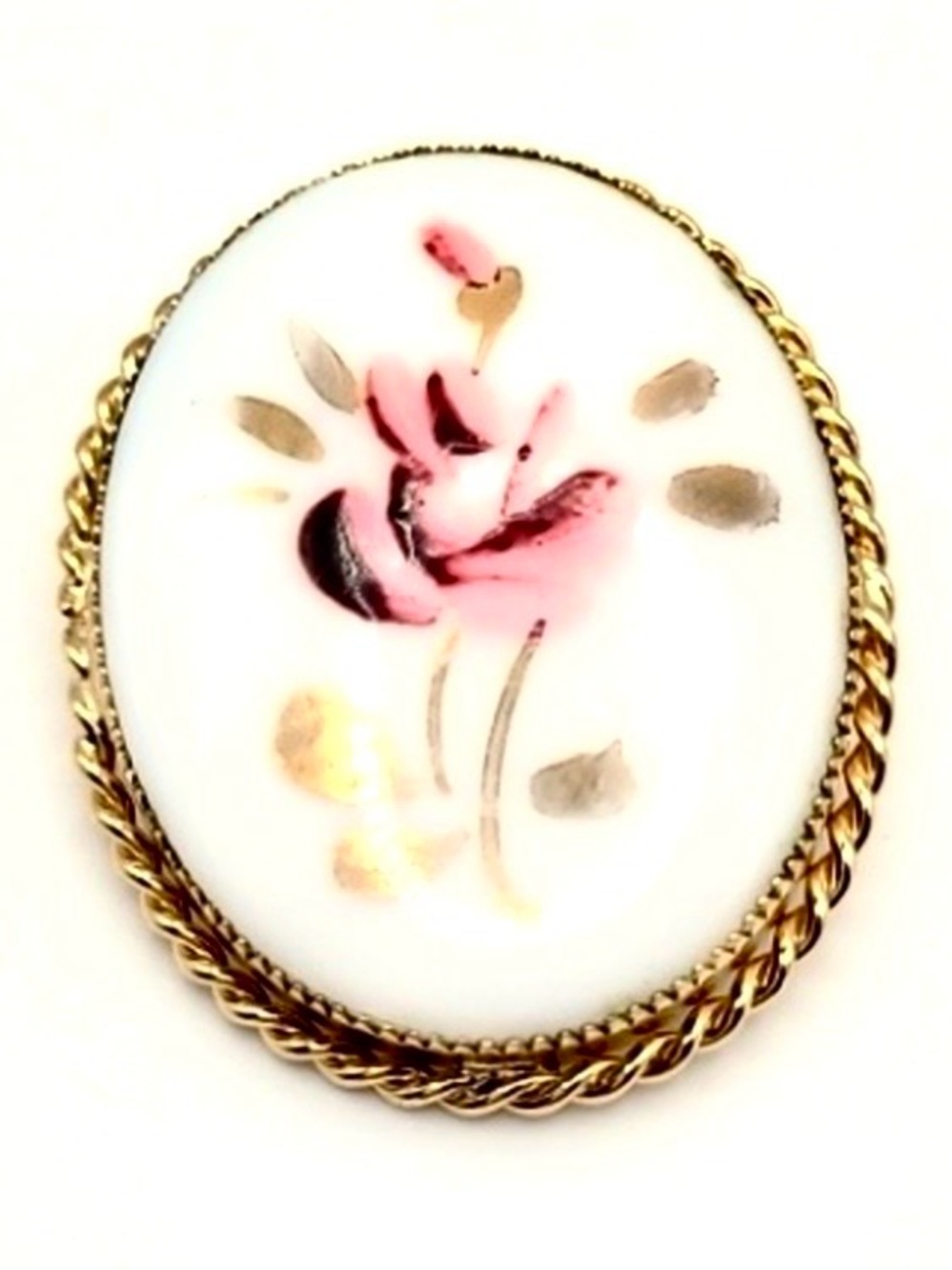 Vintage Pink Floral Cameo Style Brooch Gold Tone Oval Pin